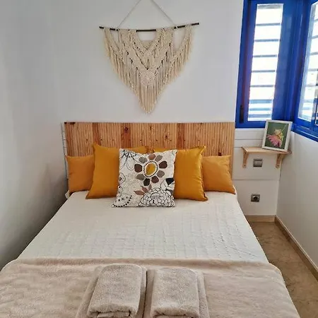 Acogedor Piso Con Terraza Y Parking! Appartement